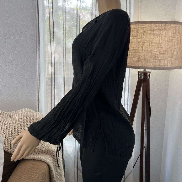 Bianco Levrin Black Long Sleeve Silk Blouse Top Size M Medium Crinkle - Picture 4 of 10